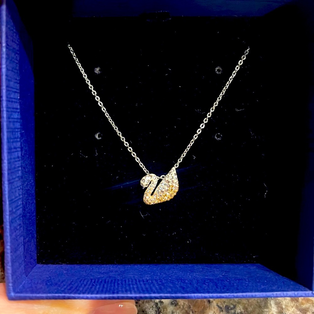Swarovski pendant brand new never worn